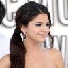 Selena Gomez Less Than Enthusiastic About “Jersey Shore’s” Vinny