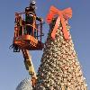 Disney World and Toys for Tots Create Duffy the Bear Christmas Tree